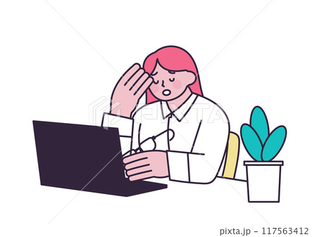 仕事中に疲れた女性 117563412