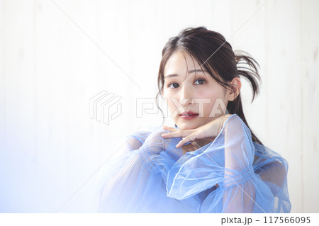 綺麗な女性 117566095