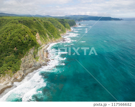 空撮「岩手県」圧倒的な高さの鵜の巣断崖をドローンで海側から撮影　田野畑村 117566682