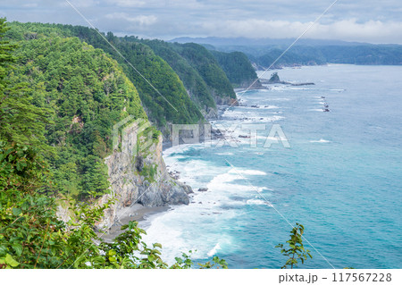 「岩手県」屏風のように5列に連なる鵜の巣断崖 田野畑村 「岩手県」屏風のように5列に連なる鵜の巣断崖 田野畑村 117567228