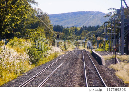 函館本線山線からの車窓風景 目名駅 函館本線山線からの車窓風景 目名駅 117569298