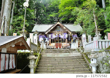 群馬県下仁田町のパワースポット中之嶽神社境内の甲子大國神社 117572582