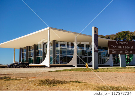Supreme Federal Court building in Brasilia, Brazil, External view. Supremo Tribunal Federal 117572724