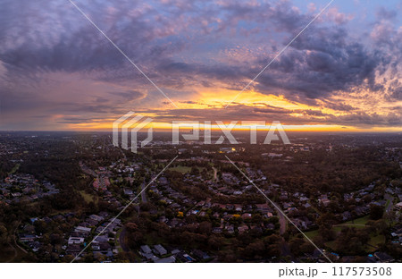 Sunset view over Macleod in Melbourne 117573508