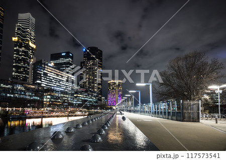 Melbourne CBD Night View in Australia 117573541