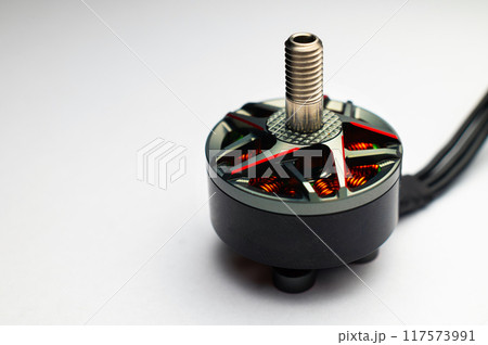 Brushless motor for installation on homemade fpv drone. Components for assembling quadcopters 117573991