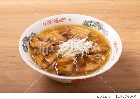 チャーシューメン　豚角煮ラーメン 117576044