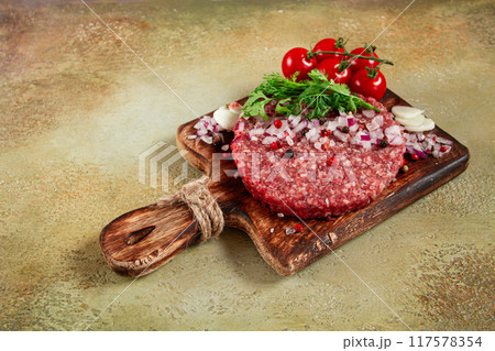 raw cutlets, for burgers, minced meat, handmade, homemade, with spices , top view, no people, raw cutlets, for burgers, minced meat, handmade, homemade, with spices , top view, no people, 117578354