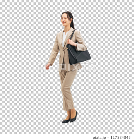歩く女性ビジネスパーソン 手作業で精密に切り抜いた背景透過全身写真PNG 歩く女性ビジネスパーソン 手作業で精密に切り抜いた背景透過全身写真PNG 117584845