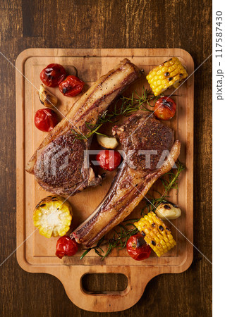 グリルした北海道産エゾシカ肉 鹿肉 ジビエ料理 グリルした北海道産エゾシカ肉 鹿肉 ジビエ料理 117587430