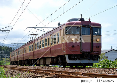えちごトキめき鉄道413系急行2号 117588025