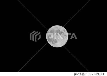 満月の中秋の名月 満月の中秋の名月 117589311
