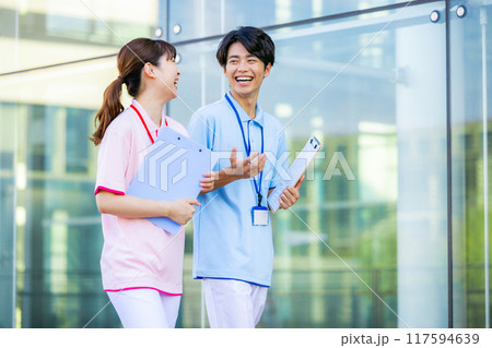 男女　介護福祉 117594639