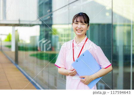 医療福祉 女性 医療福祉 女性 117594643