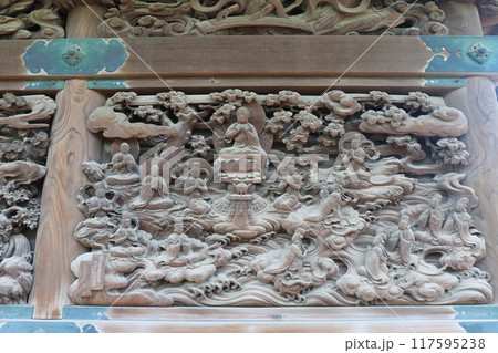 帝釈天題経寺　帝釈堂内殿の彫刻ギャラリー 117595238