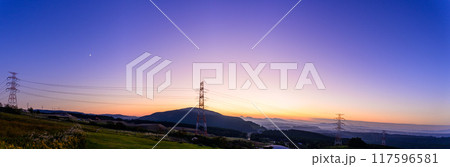 観光スポット俵山から観える夕焼け・夕暮れに映える絶景パノラマ風景「俵山交流会館　萌の里」 117596581