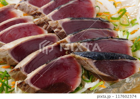 鰹のたたき 117602374