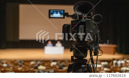 講演会撮影およびホールの様子 117602618