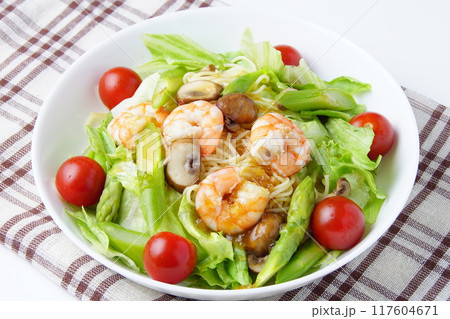 海老のパスタサラダ 117604671