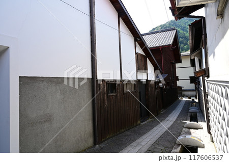 中山道木曽福島のレトロな街 117606537