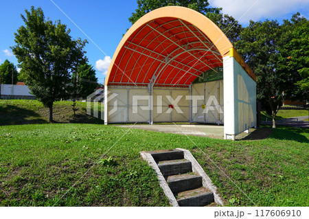 むかわ町・ふれあい公園のステージ むかわ町・ふれあい公園のステージ 117606910