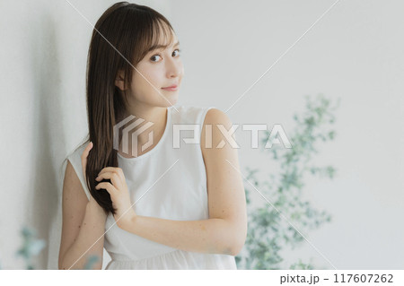 若い女性、ビューティーイメージ 若い女性、ビューティーイメージ 117607262