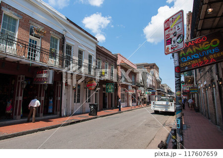 ニューオーリンズの街角 ニューオーリンズの街角 117607659