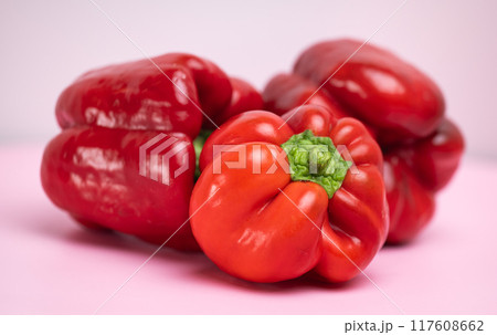 red bell pepper 117608662