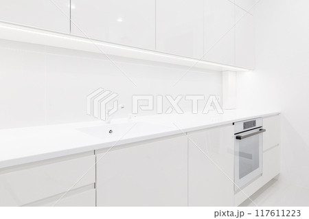 Integrated acryl sink and faucet and pump dispenser Integrated acryl sink and faucet and pump dispenser 117611223