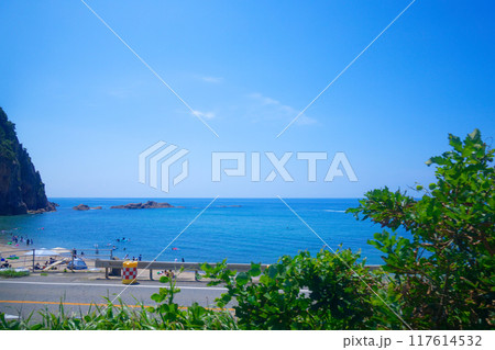 笹川海水浴場と君戻し岩　笹川流れ　村上市笹川 117614532