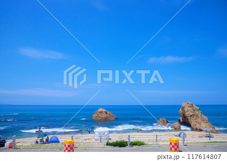 海里よりホーヤ浜海水浴場を望む 村上市今川 日本海 海里よりホーヤ浜海水浴場を望む 村上市今川 日本海 117614807
