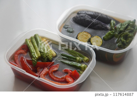夏野菜の野菜の揚げびたし 117614887