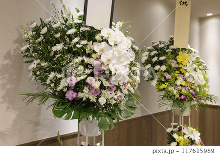 お葬式イメージ（供花） 117615989