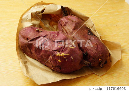 おいしい焼いも 117616608