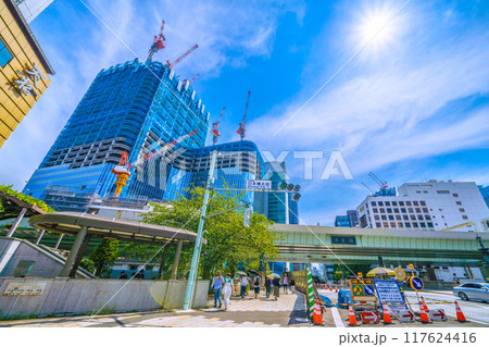 日本の東京都市景観 8月。日本橋一丁目の再開発事業や首都高地下化事業に伴う事前工事などを望む=11日 日本の東京都市景観 8月。日本橋一丁目の再開発事業や首都高地下化事業に伴う事前工事などを望む=11日 117624416