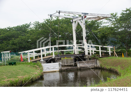 跳ね橋 跳ね橋 117624451