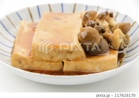 豆腐とシメジの甘辛煮 豆腐とシメジの甘辛煮 117628170
