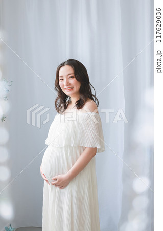 妊婦さん 117629036