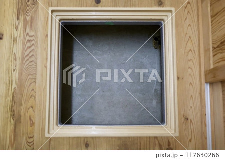 台所からの床下点検口 117630266