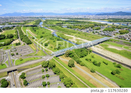 一宮市、ツインアーチ138からの眺め（岐阜市街方面） 117630280