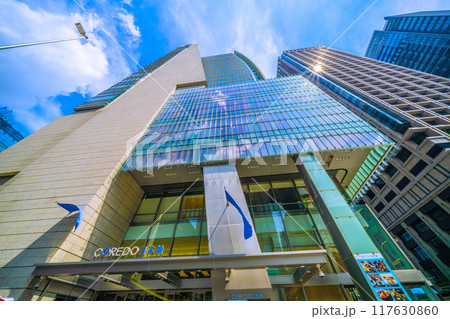 日本の東京都市景観 8月。「日本橋」交差点前のコレド日本橋などを望む=8月11日 日本の東京都市景観 8月。「日本橋」交差点前のコレド日本橋などを望む=8月11日 117630860