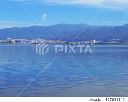 長野県　朝の諏訪湖 117631142