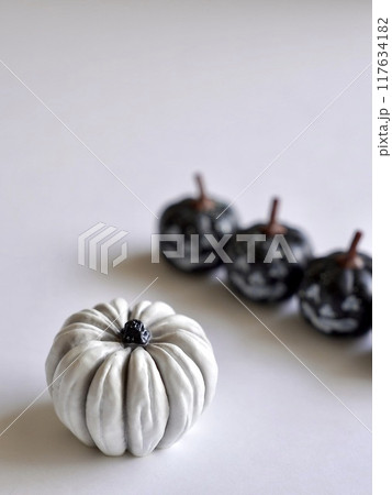 ハロウィンのカボチャんおオモチャ 117634182