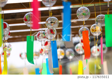 夏の風鈴 117635011