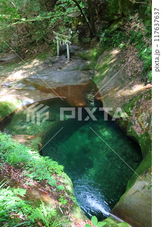 深谷龍鎮渓谷・龍鎮神社【奈良県宇陀市】 117637637