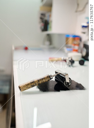 Artisan workbench with handtool 117638767