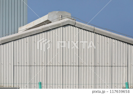 工場の屋根　イメージ 117639658