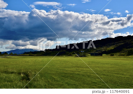 アイスランド　シンクヴェトリル国立公園オクサルアゥラフォスの滝周辺(Öxarárfoss) 117640091