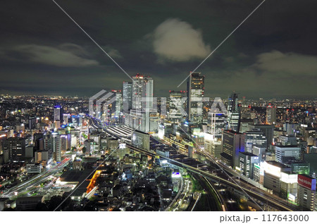 《都市夜景》名古屋駅周辺のパノラマ 117643000