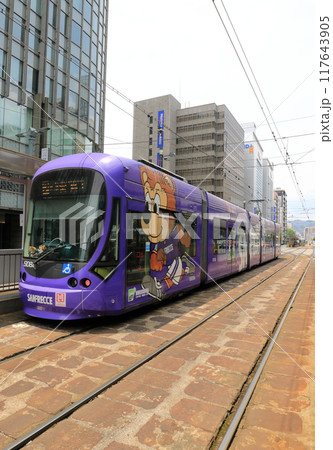 サンフレッチェラッピング電車 117643905
